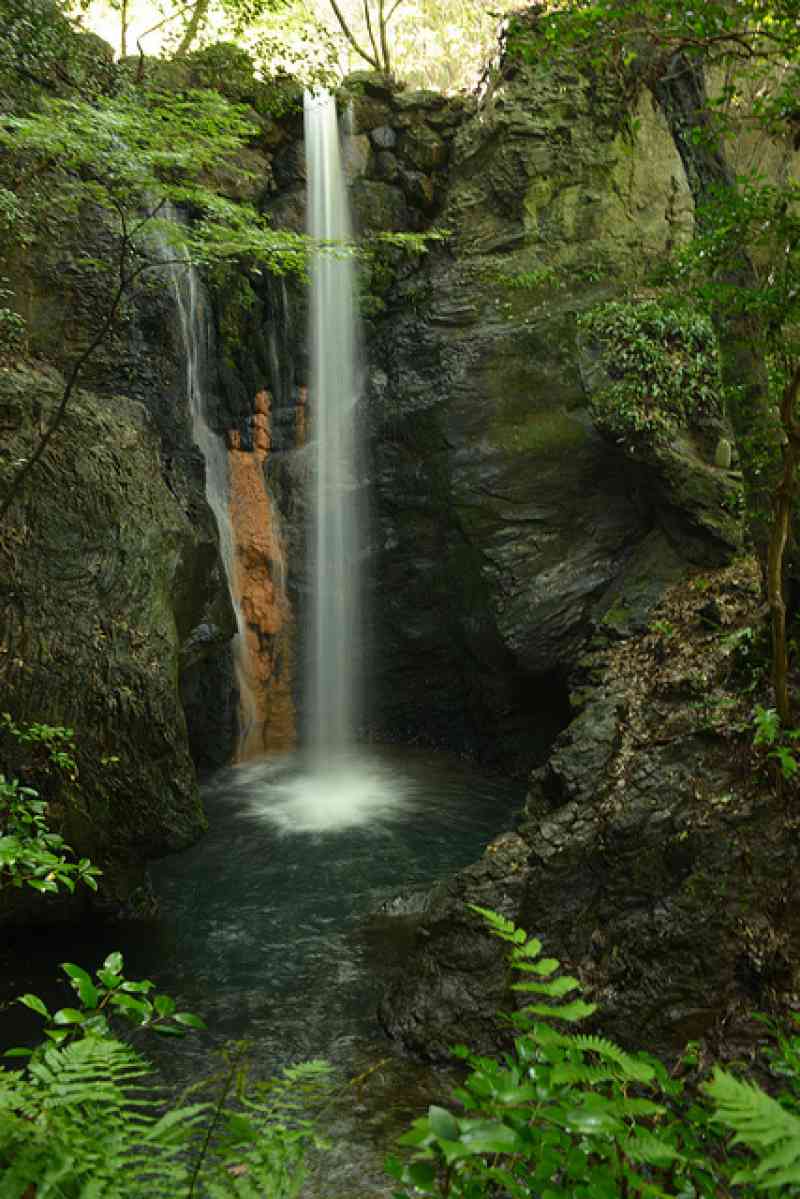 Furo-no-taki Falls